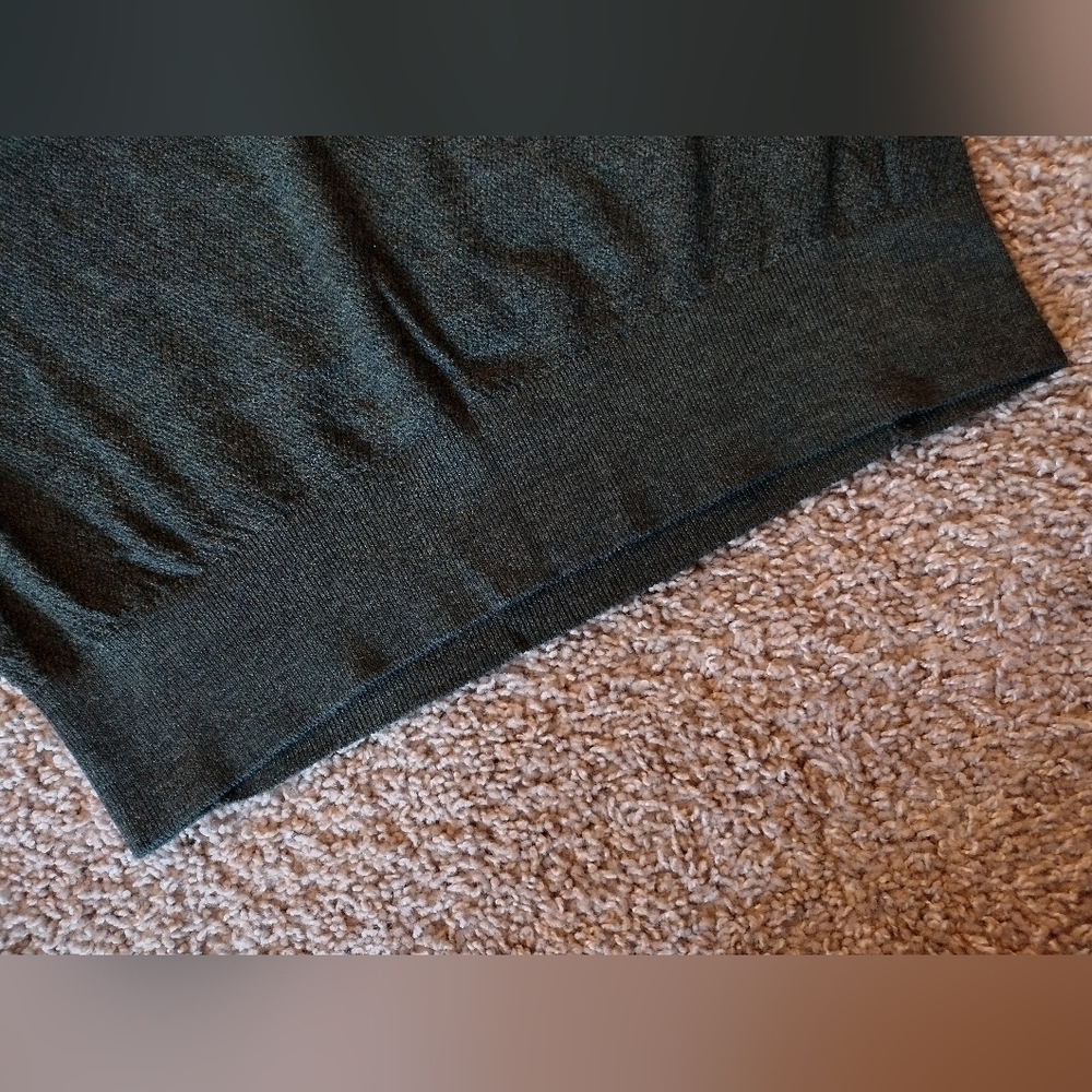 Good Man Brand Dark Green Merino Wool Sweater NWT - Picture 10 of 10